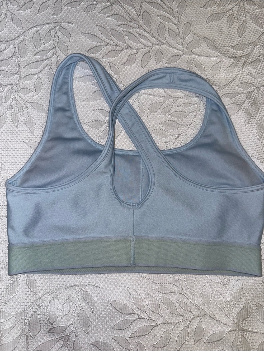 Under Armour (Medium) Blue/Green Compression Sports Bra - Picture 3 of 4